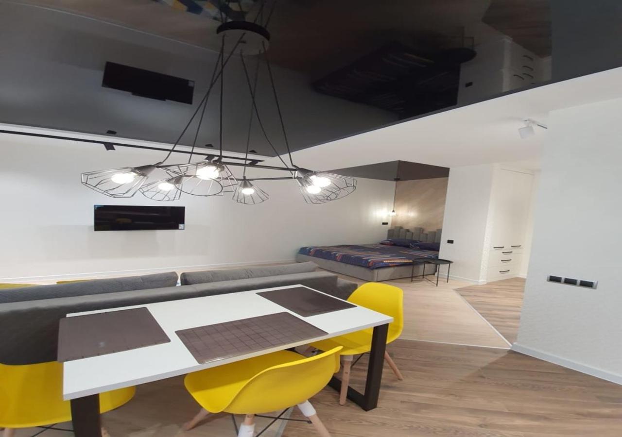 New Lux Apartment 2020 Jarkov Exterior foto