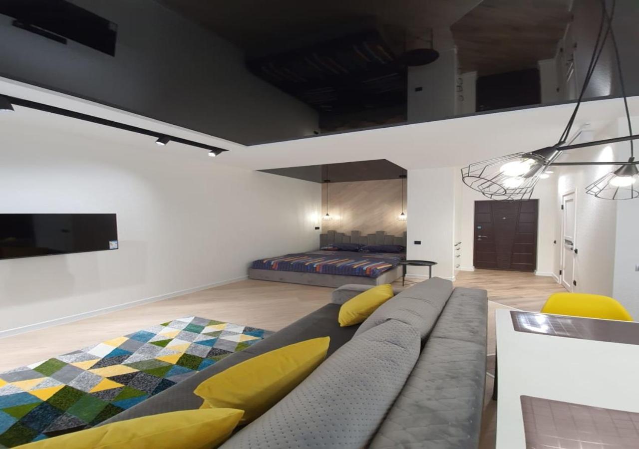 New Lux Apartment 2020 Jarkov Exterior foto